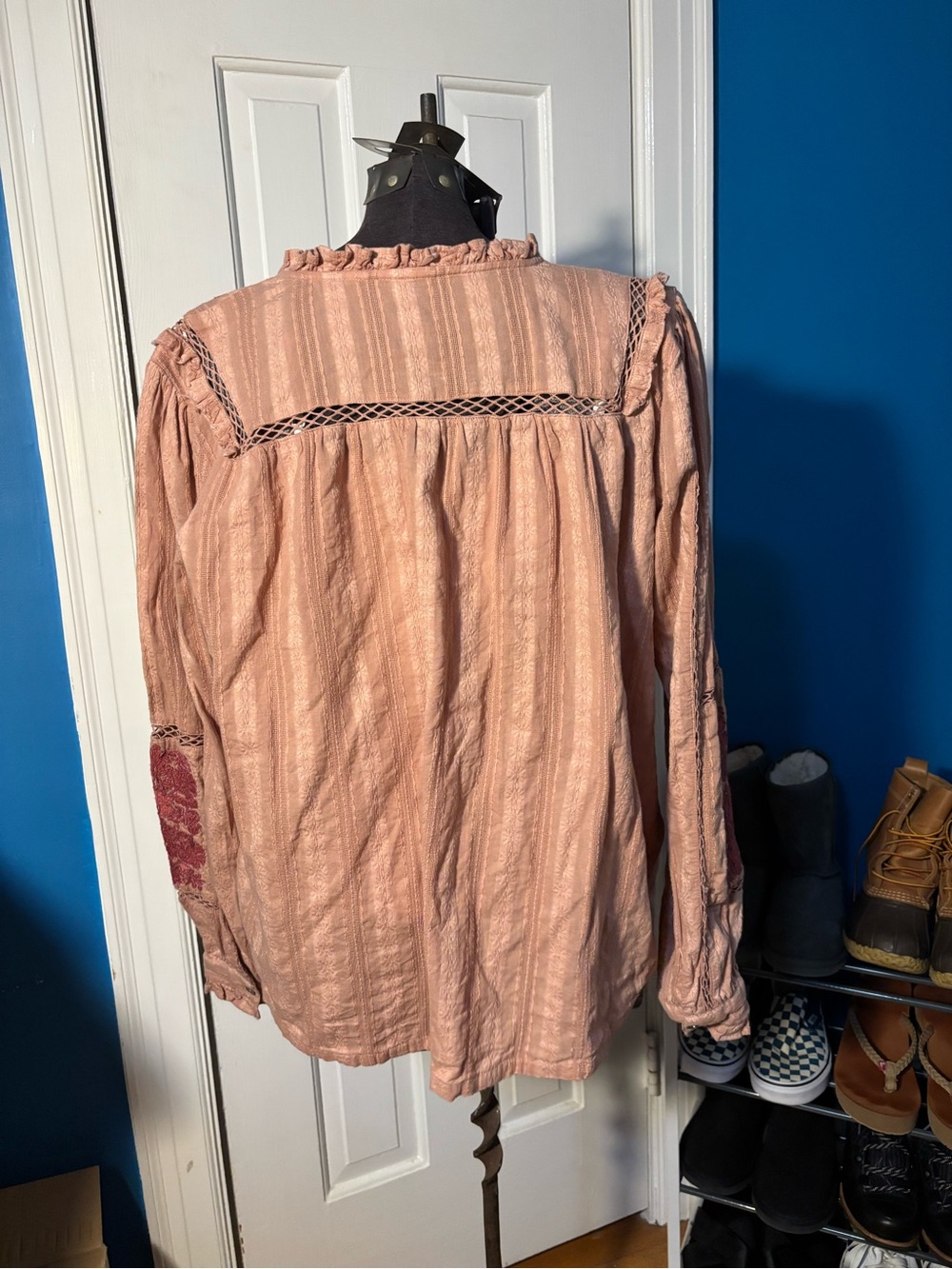 LOGO Lavish by Lori Goldstein boho style woven top with embroidery size large - Picture 4 of 9